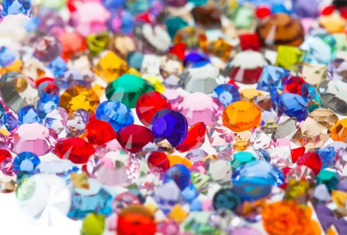 Perfekte Herstellung von Swarovski ® Kristallen 1 swarovski kristalle